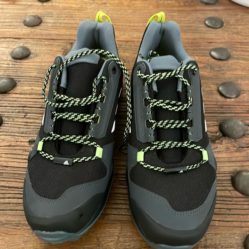 ADIDAS OUTDOOR MEN'S TERREX AX3 HIKING BOOTS SIZE 11.5 - NEW